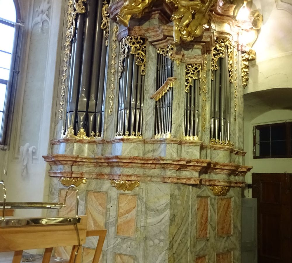 Geras-orgelbau-vonbank01