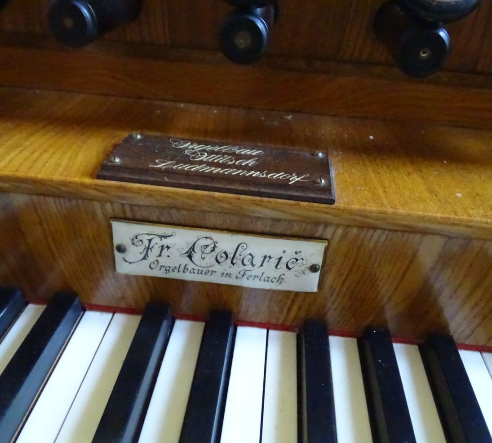 Grades-orgelbau-vonbank01
